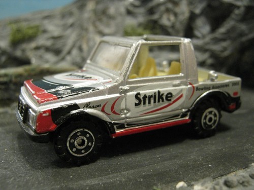 Pioneer diecast suzuki - pioneer,