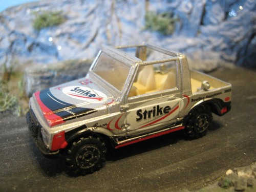 Pioneer diecast suzuki - pioneer,